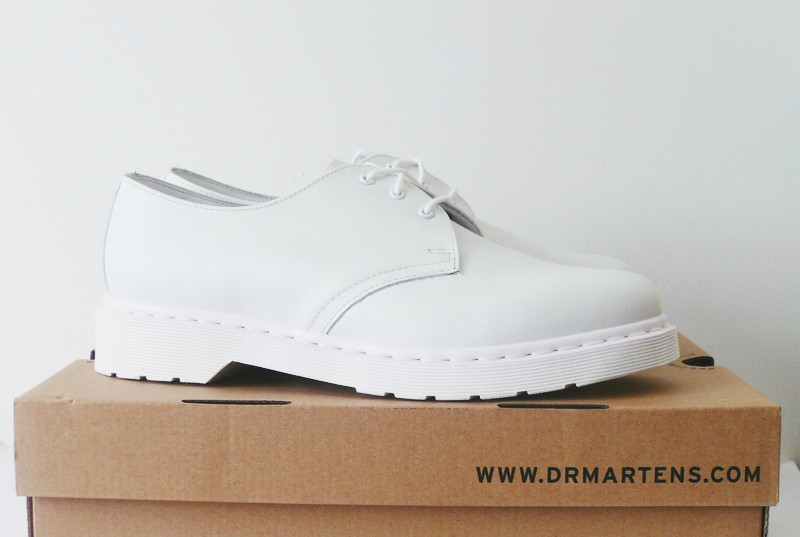 dr martens: all in white