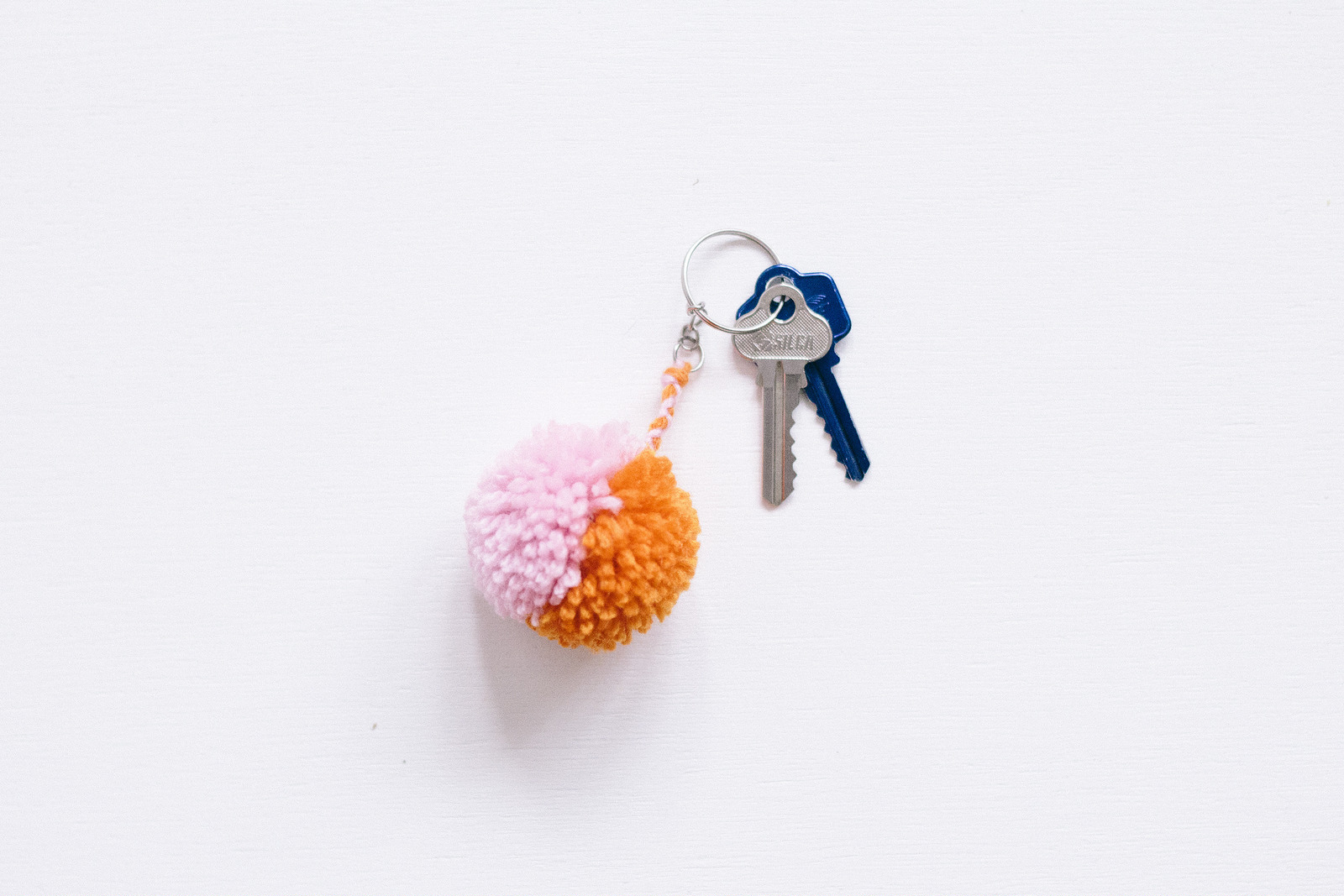 How To Make a Pom Pom Key Ring